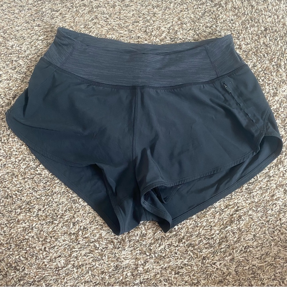 2.5” inseam Outdoor Voices shorts! Great condition!